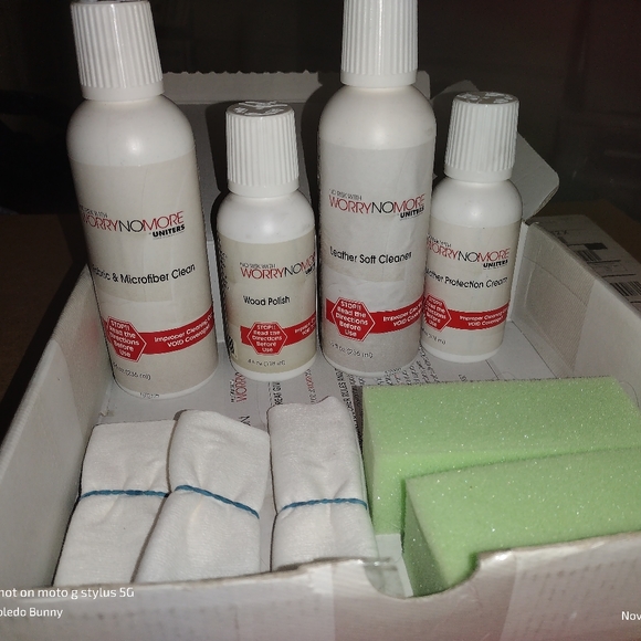 fabric & furniture cleaner - Picture 2 of 3